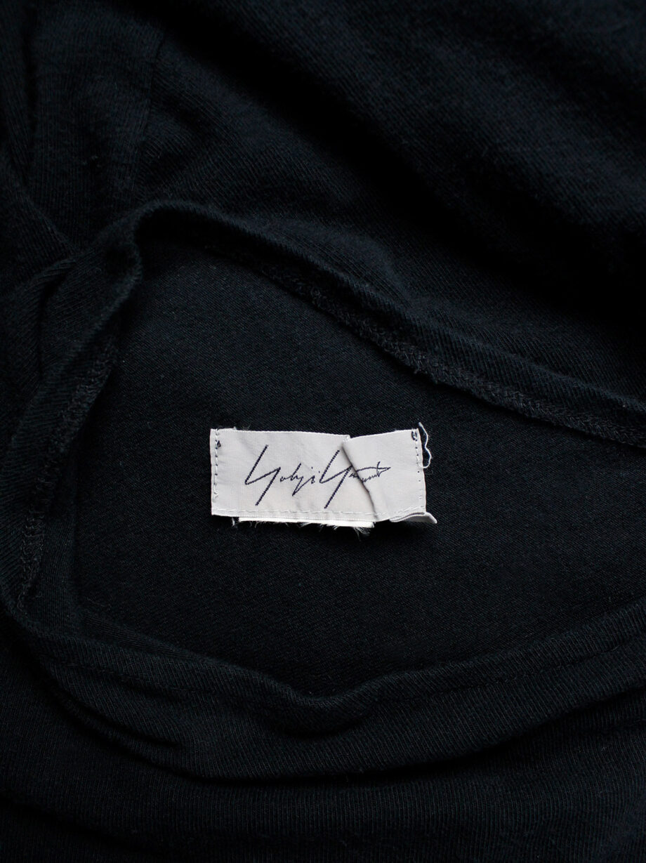 vintage Yohji Yamamoto black jumper with slanted turtleneck and cropped sleeves (10)