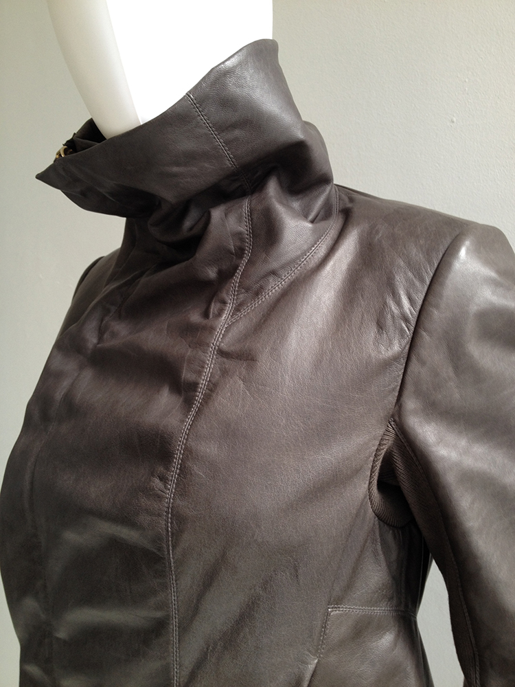 Rick Owens brown leather naska jacket - V A N II T A S
