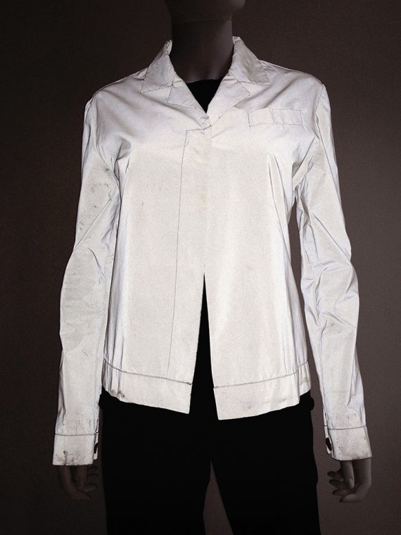 Helmut Lang archive white reflective jacket – fall 1994 -top2