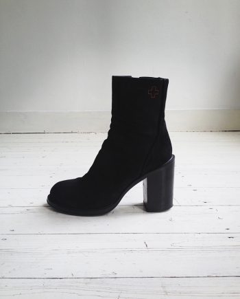 A.F. Vandevorst black suede heeled ankle boots (38)