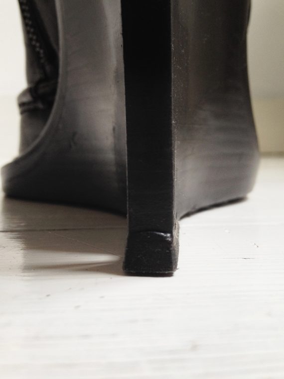 Ann Demeulemeester black slit wedge boots 1736 fall 2010 runway