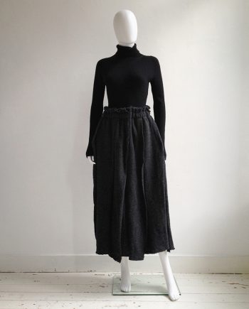 Comme des Garçons grey heavy knit skirt — fall 2002