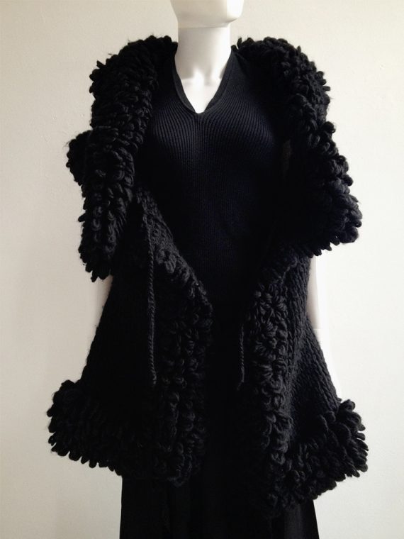 Yohji Yamamoto black 3D knitted cardigan 9584