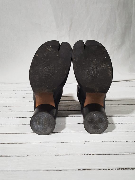 archive Maison Martin Margiela black leather tabi boots with block heel_151956