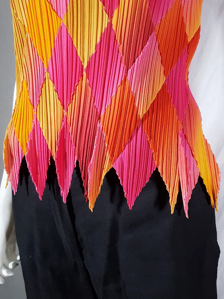 Issey Miyake Fete orange and pink harlequin top - V A N II T A S