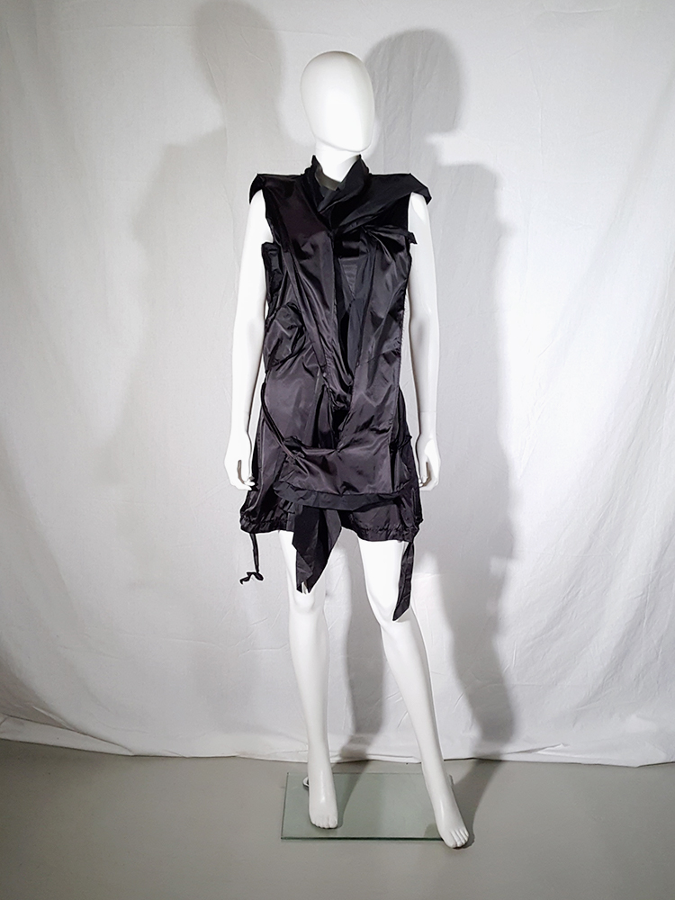 Issey Miyake black dress with 3D block panels - V A N II T A S