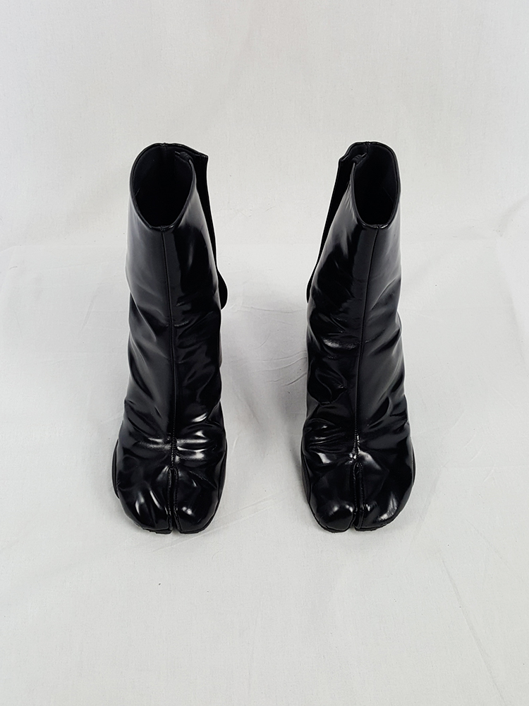 Maison Martin Margiela black patent techno tabi boots (40) — fall 2014 ...