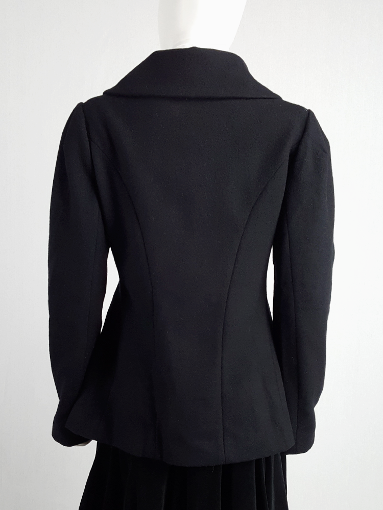 Yohji Yamamoto black double-breasted coat with round collar - V A N II ...