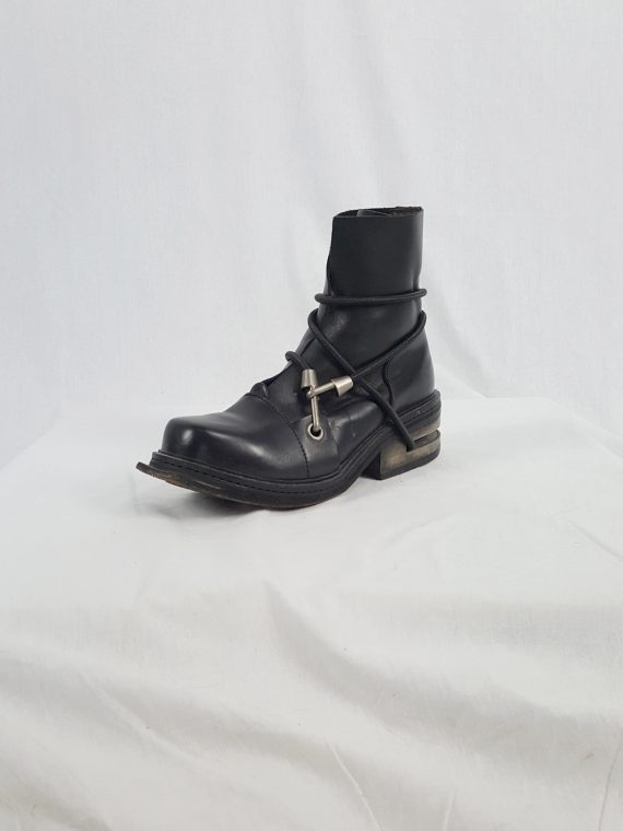 vaniitas vintage Dirk Bikkembergs black mountaineering boots with metal heel 1990S140057