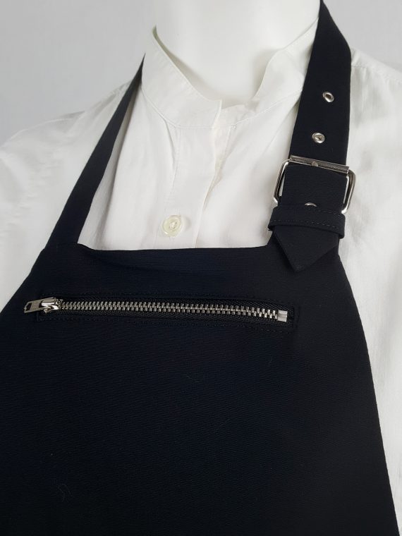 vaniitas vintage Lieve Van Gorp black short apron with belt strap and zipper 1990s 095724