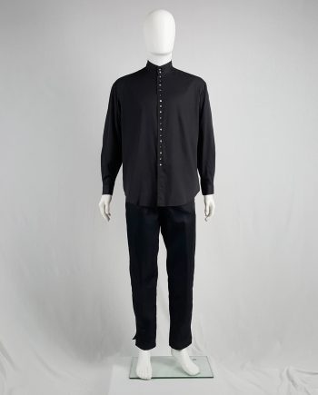 Tokio Kumagaï black minimalist shirt with button up detail