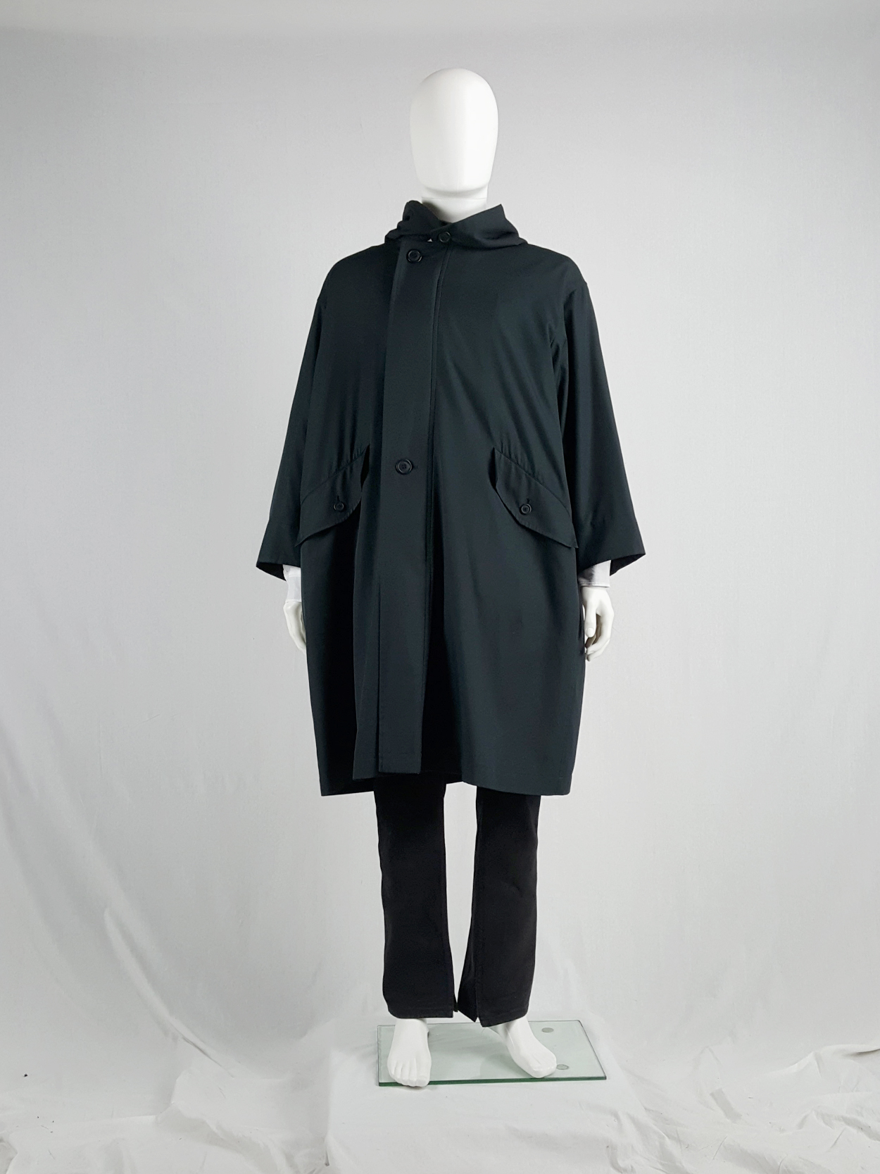 Issey Miyake Windcoat black oversized parka with zipped hood — 1990s ...