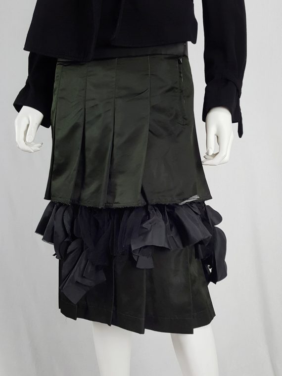 vaniitas vintage Comme des Garçons black pleated skirt with mesh and ruffle layers runway fall 2004 140736