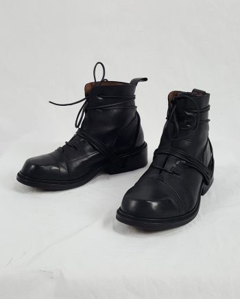 Dirk Bikkembergs black lace-up boots with laces through the soles (43) — early 90's
