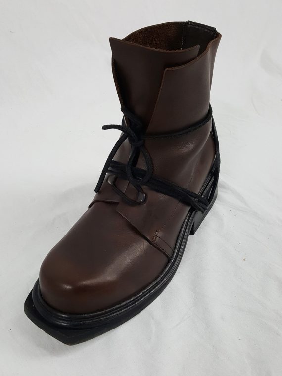 Vaniitas Dirk Bikkembergs brown boots with hooks and laces through the soles 90s 142617