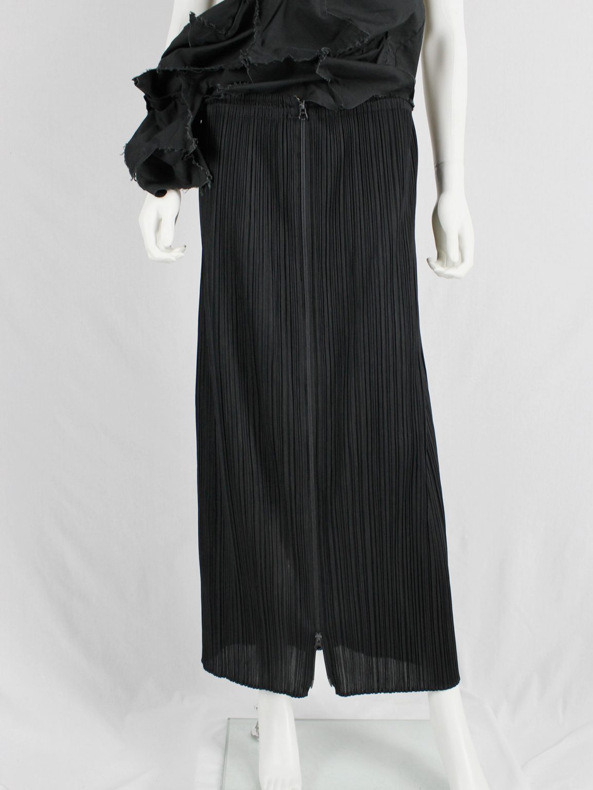 Issey Miyake Pleats Please black pleated maxi skirt with front zipper
