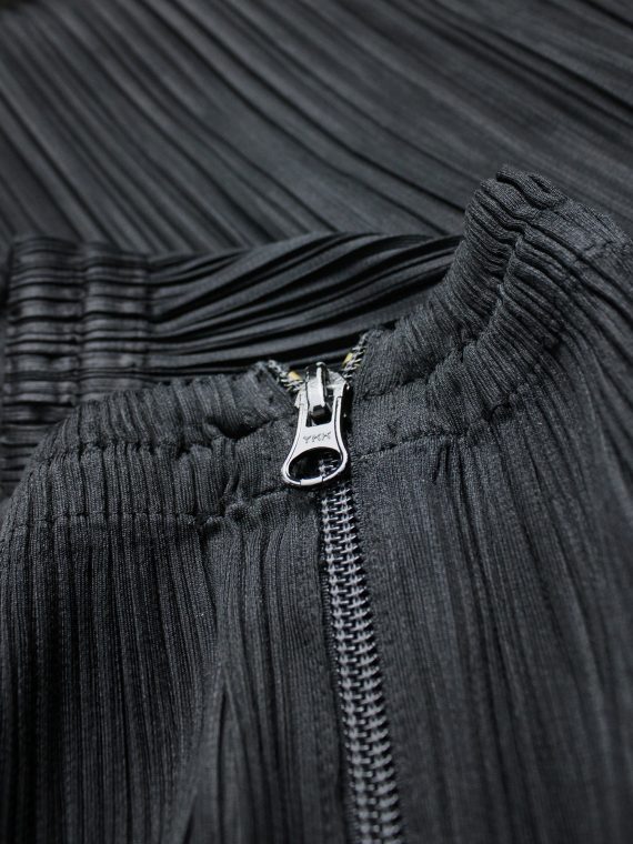 vaniitas vintage Issey Miyake Pleats Please black pleated maxi skirt with front zipper 5063