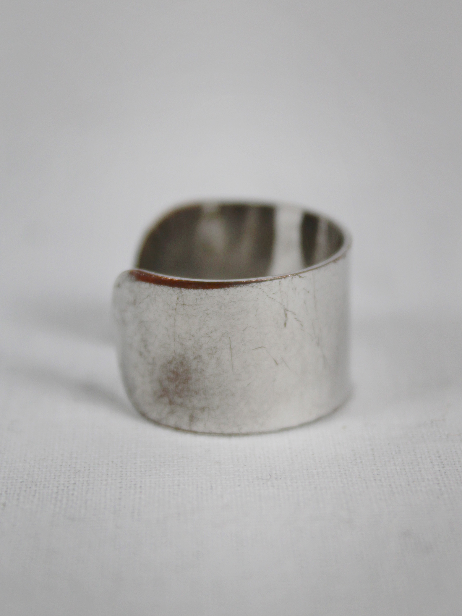 Maison Martin Margiela silver knuckle ring — fall 2014 - V A N II T A S