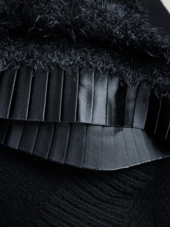 vaniitas vintage Noir Kei Ninomiya black knit top with fluffy sleeves and pleated trim fall 2016 0926