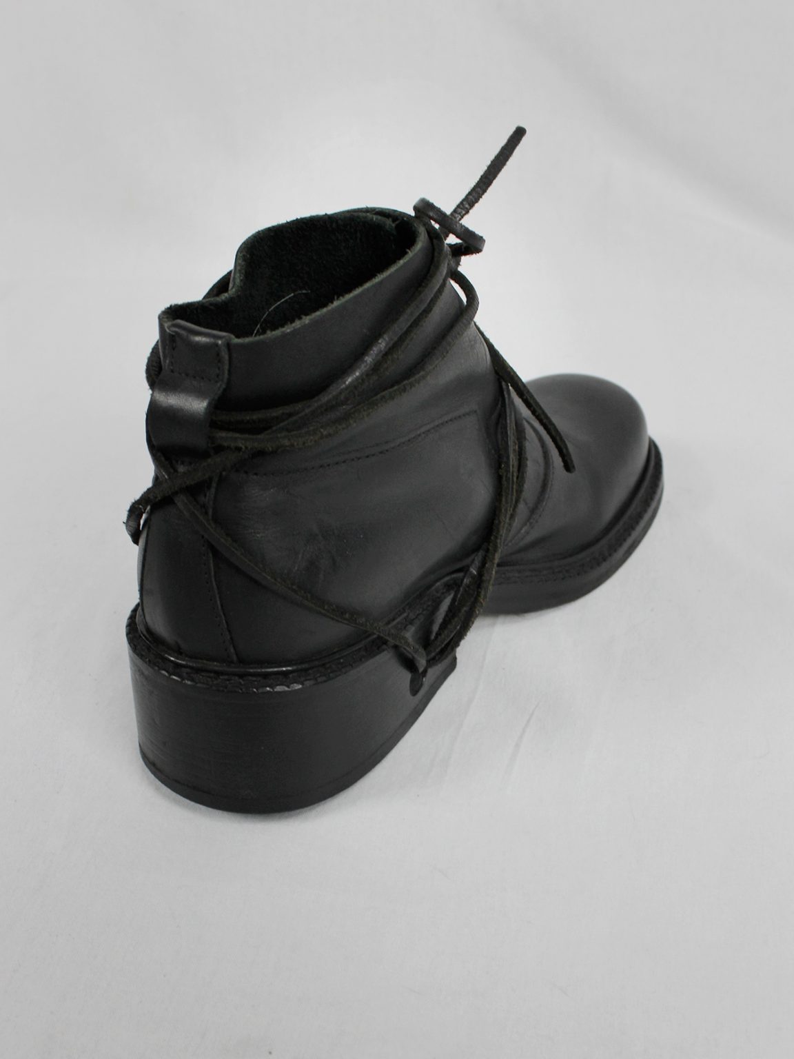 Dirk Bikkembergs black boots with flap and laces through the soles (37) — late 90's