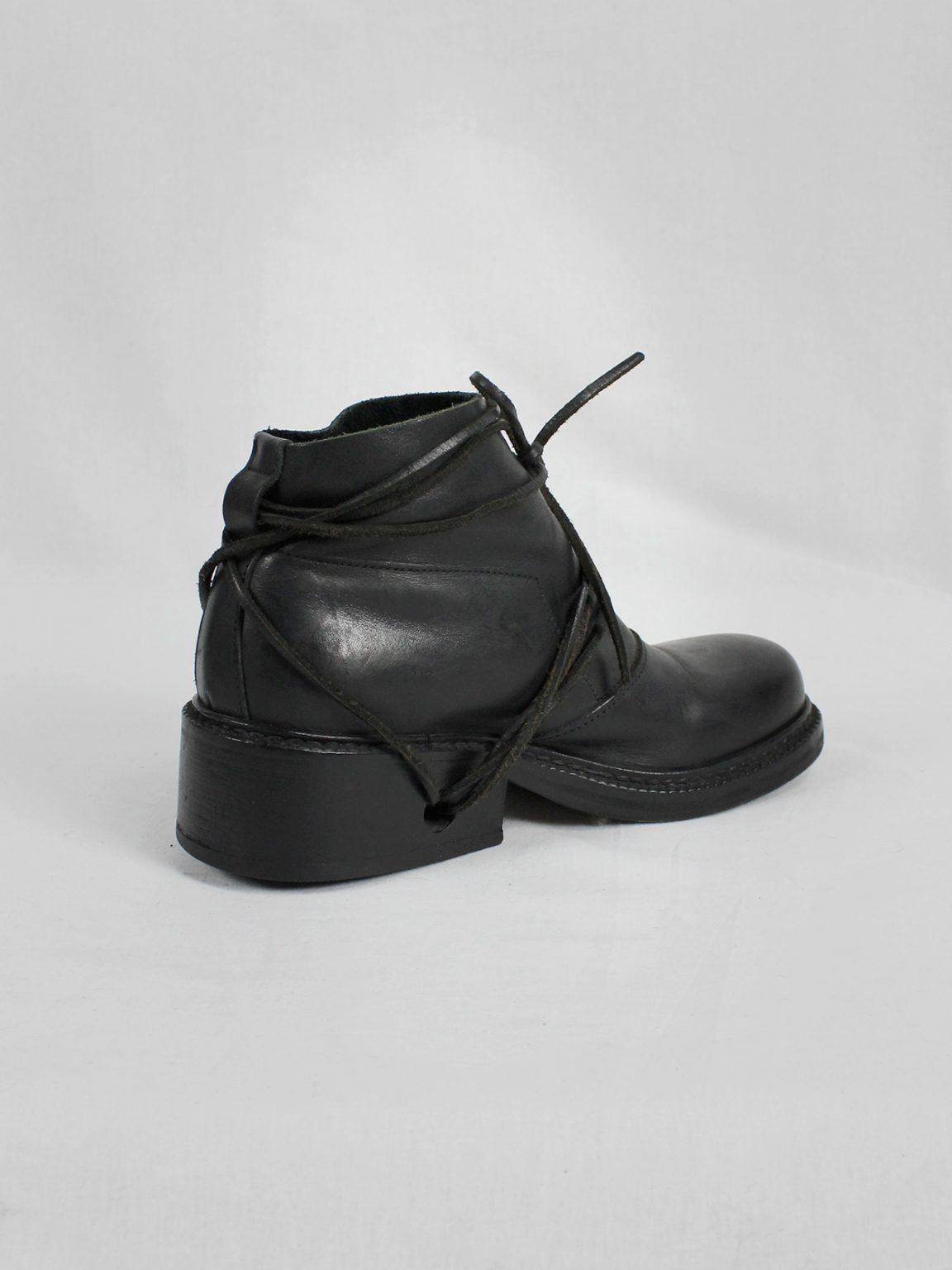 Dirk Bikkembergs black boots with flap and laces through the soles (37) — late 90's