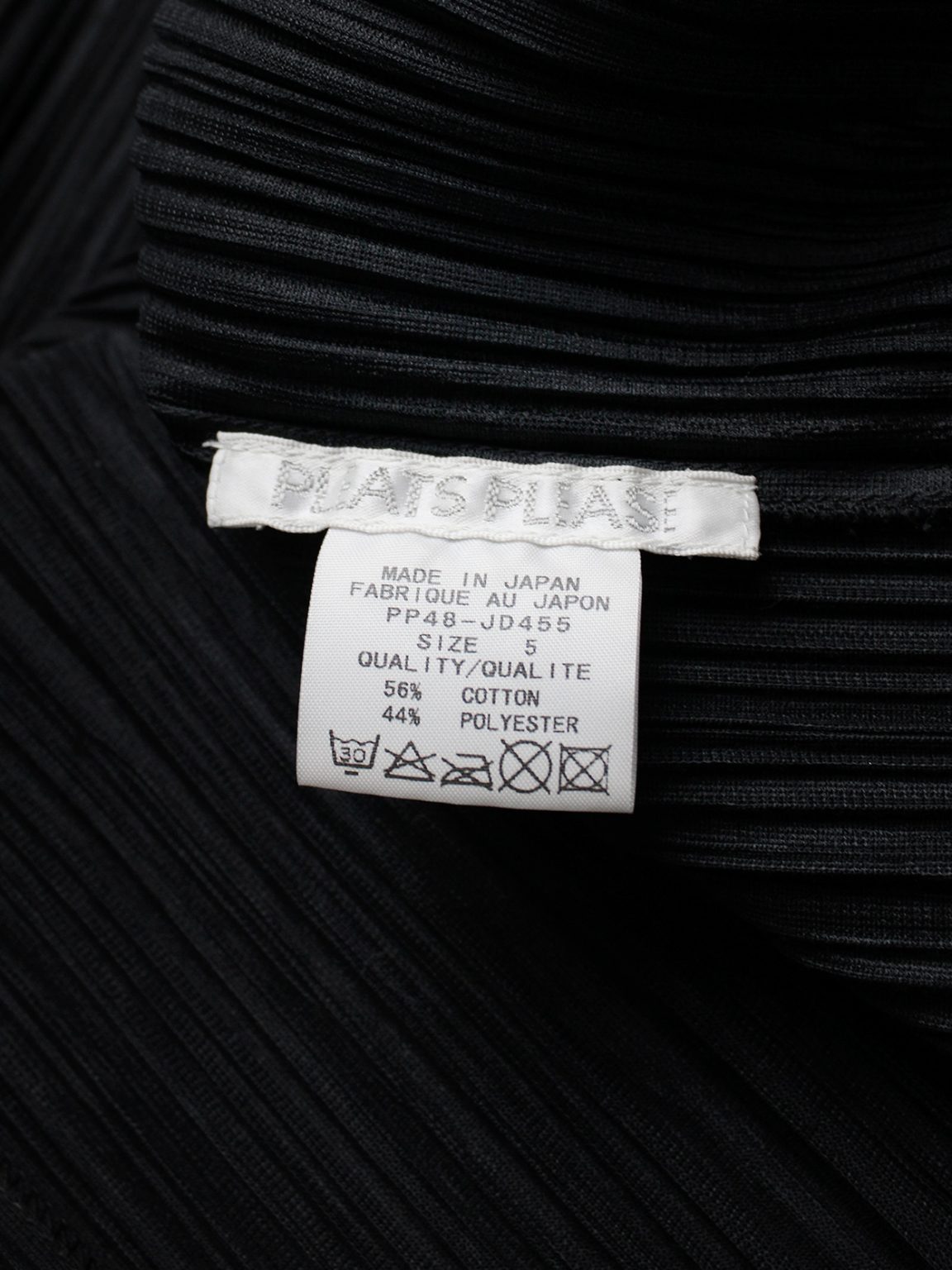 Issey Miyake Pleats Please black pleated cardigan with lapels and tie-front