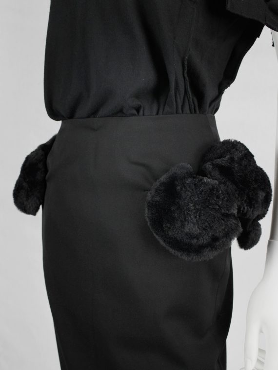 vaniitas vintage Noir Kei Ninomiya black pencil skirt with furry puffballs on the hips fall 2016 8436