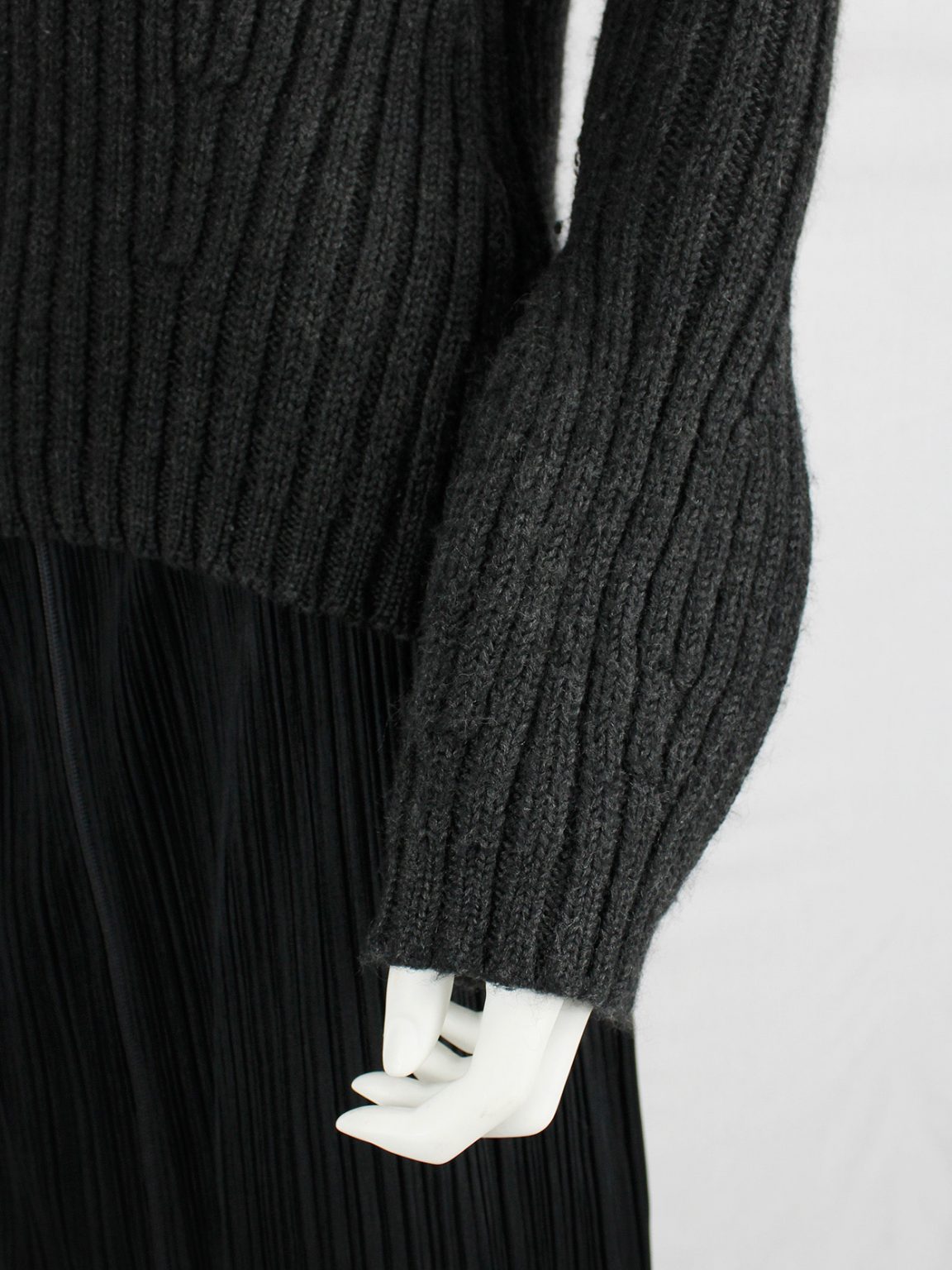 Y's Yohji Yamamoto dark grey jumper with bubble sleeves