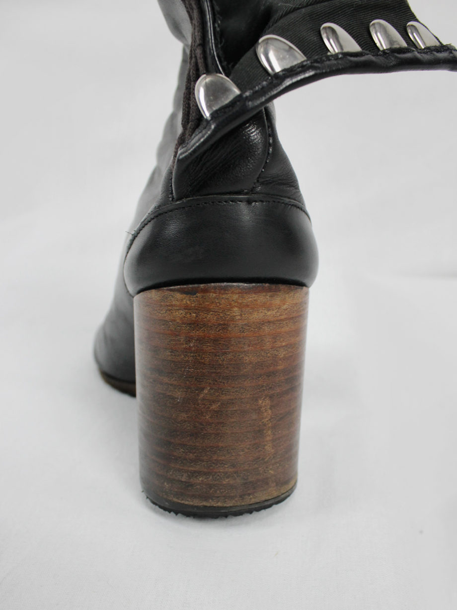 vaniitas vintage Maison Martin Margiela black tabi boots with round wooden heel 2001 4594