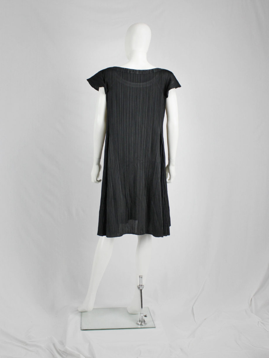 Issey Miyake Pleats Please black babydoll dress with fine pleats - V A ...