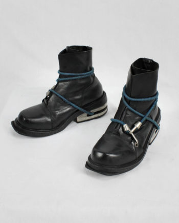 Dirk Bikkembergs black mountaineering boots with blue elastic (41) — fall 1996