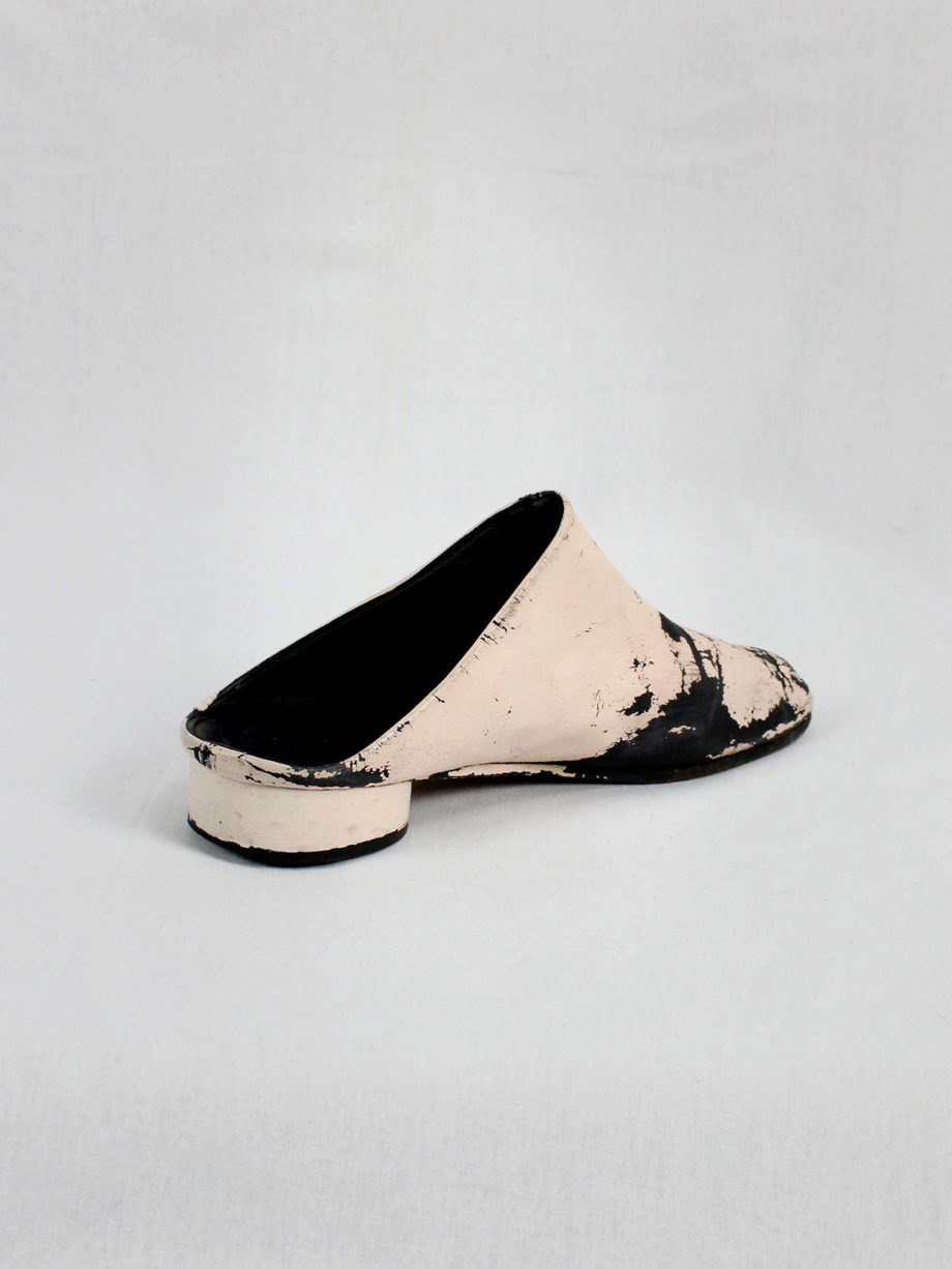 Maison Martin Margiela black tabi slippers painted in light pink — spring 2002