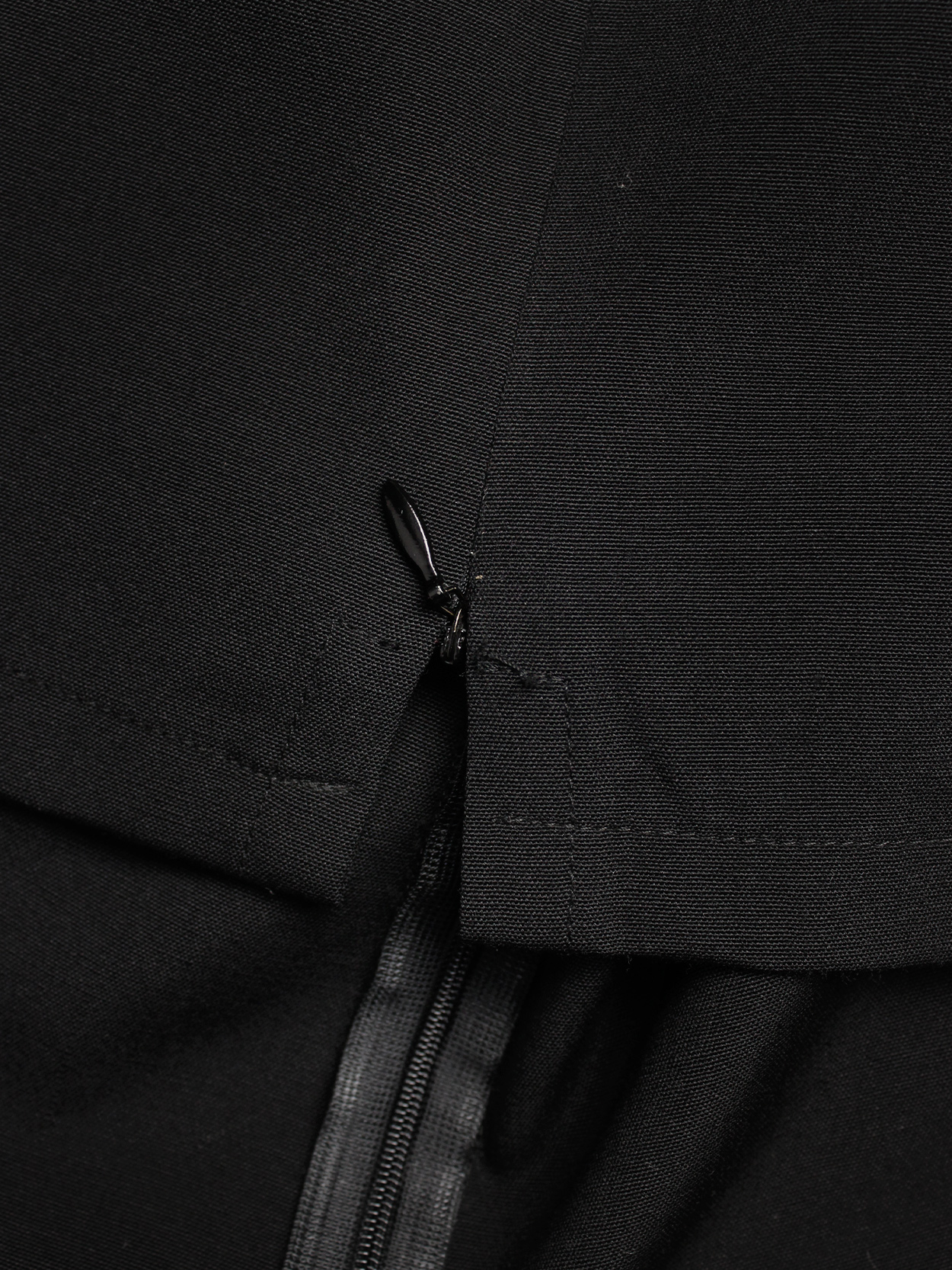 Ann Demeulemeester black maxi skirt with high zipper slit — 1990's - V ...