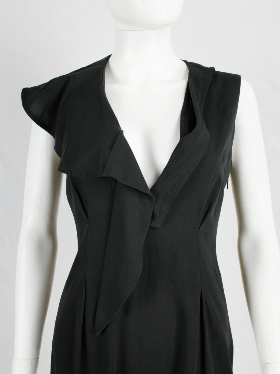 vaniitas Maison Martin Margiela black dress with semi-detached draped collar spring 2007 (3)
