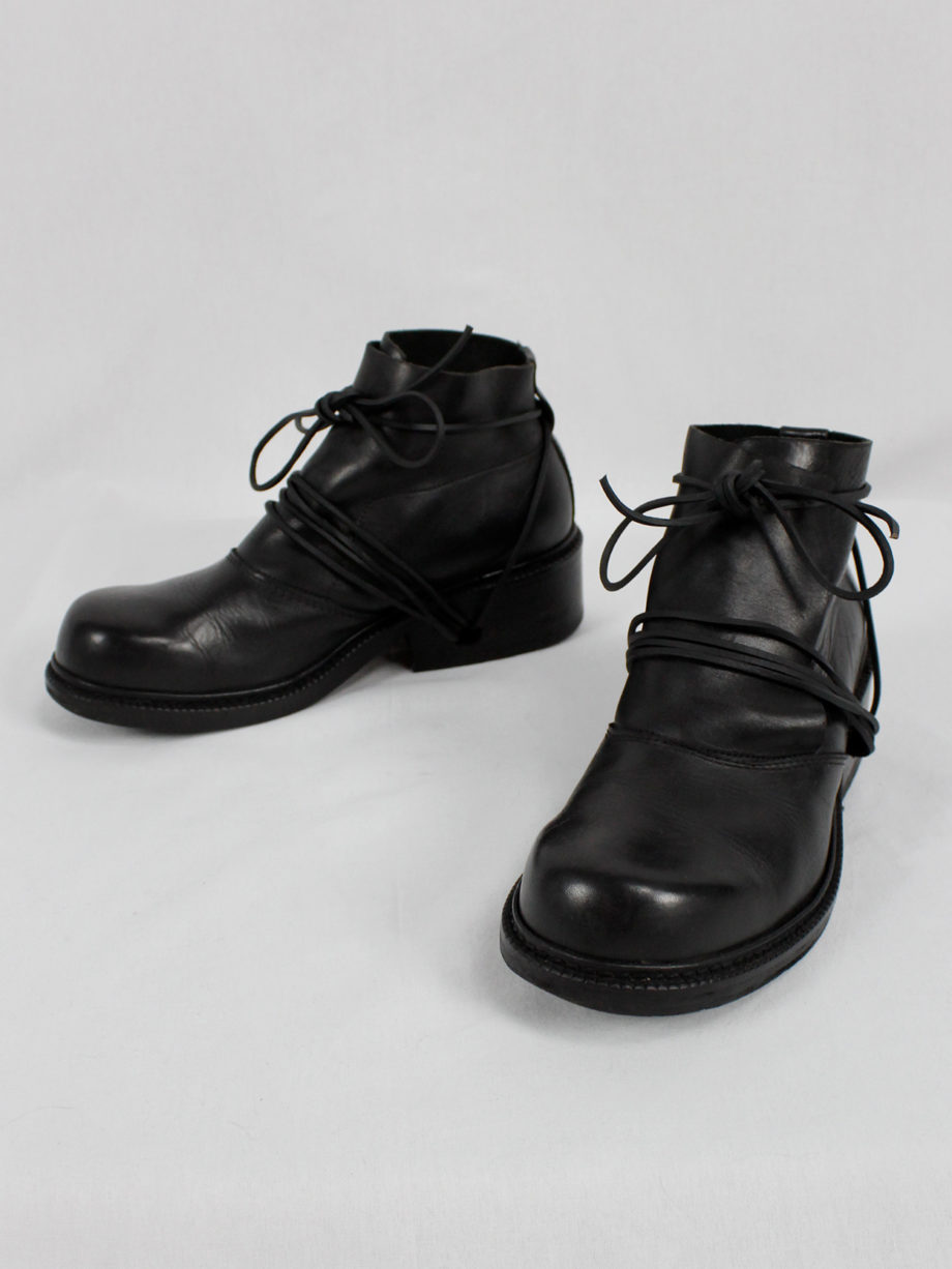 vaniitas Dirk Bikkembergs black boots with flap and laces through the soles fall 1994 (1)