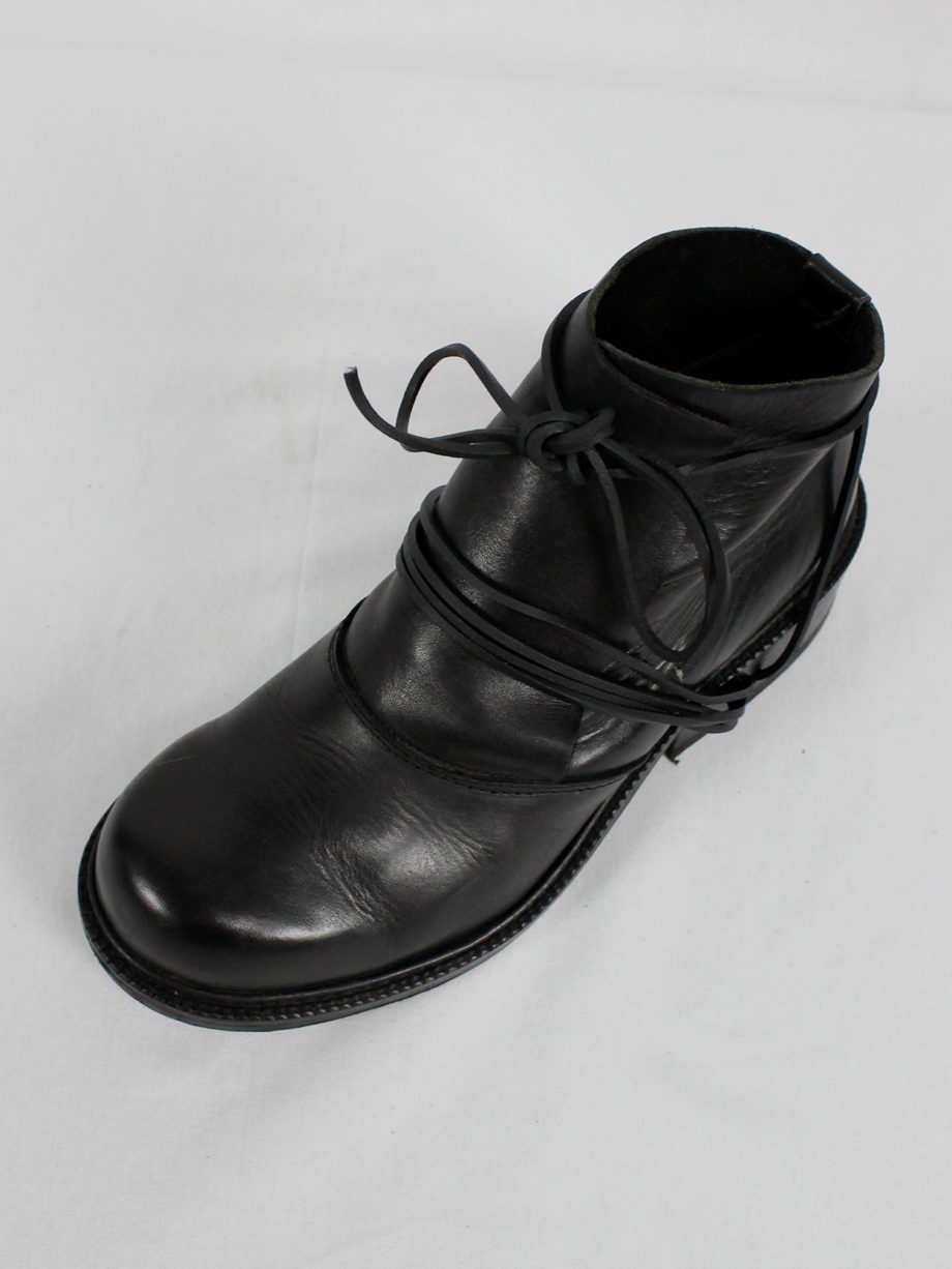 vaniitas Dirk Bikkembergs black boots with flap and laces through the soles fall 1994 (5)