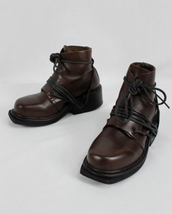 Dirk Bikkembergs brown mountaineering boots with laces through the soles (36) — late 90's