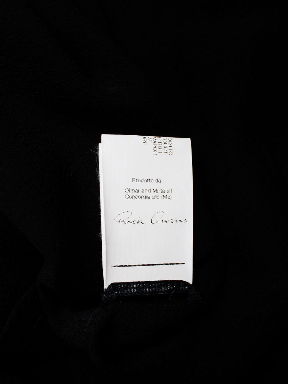 vaniitas Rick Owens RELEASE black set of geometric top and shorts runway spring 2010 (18)
