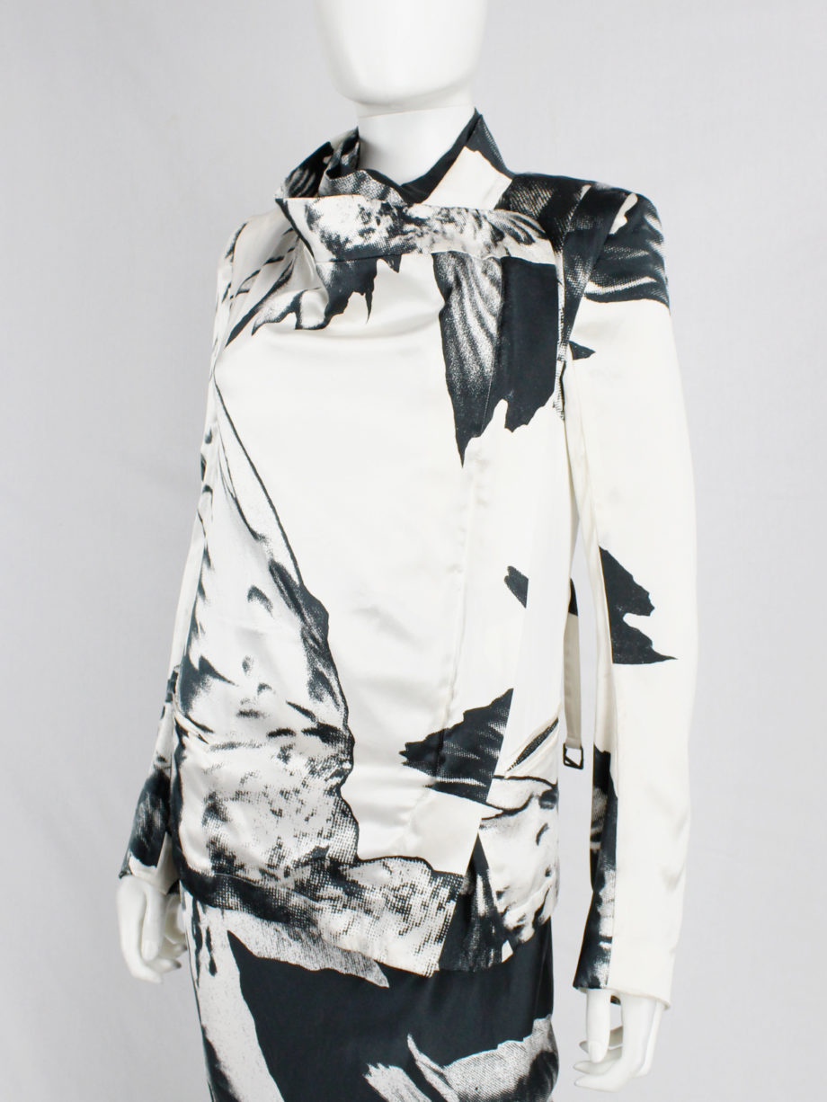 Ann Demeulemeester white asymmetric bird print jacket with inner belt strap spring 2010 (20)
