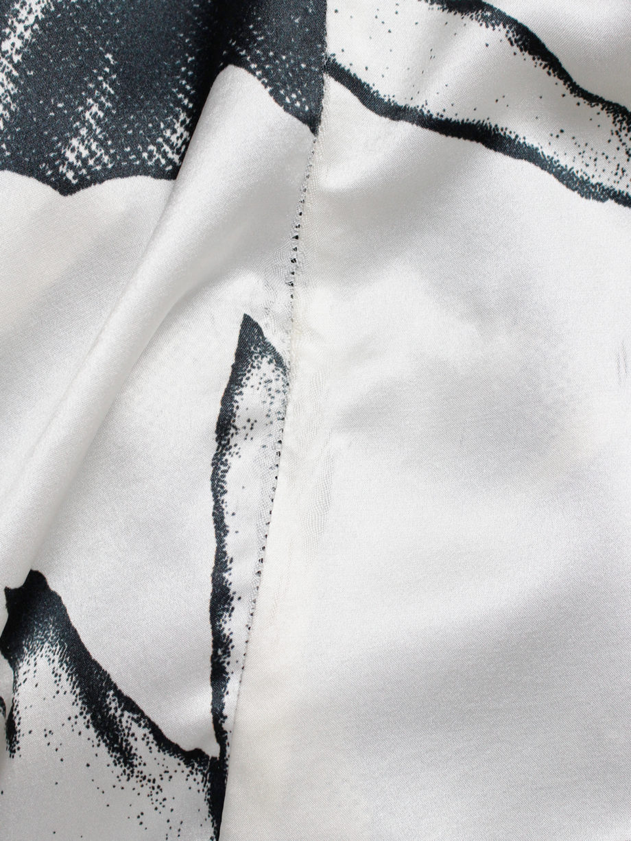Ann Demeulemeester white asymmetric bird print jacket with inner belt strap spring 2010 (7)