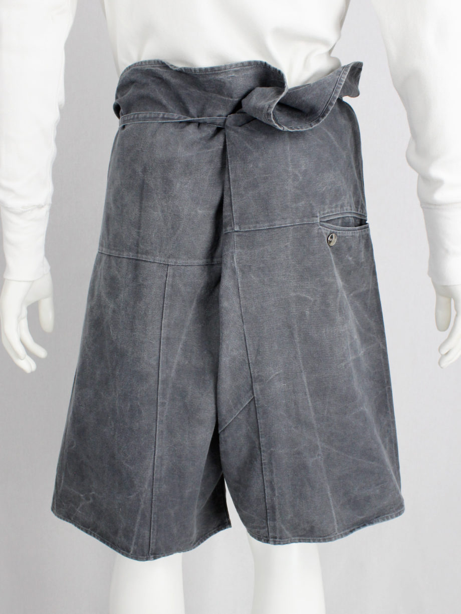 Bless n°20 grey extra oversized stoneshorts with paperbag waist — 2003