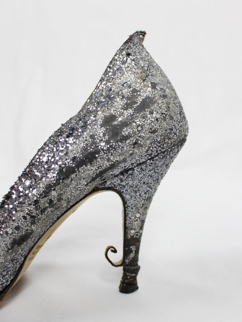 Maison Martin Margiela silver glitter afterparty pumps with destroyed look (47) — spring 2005