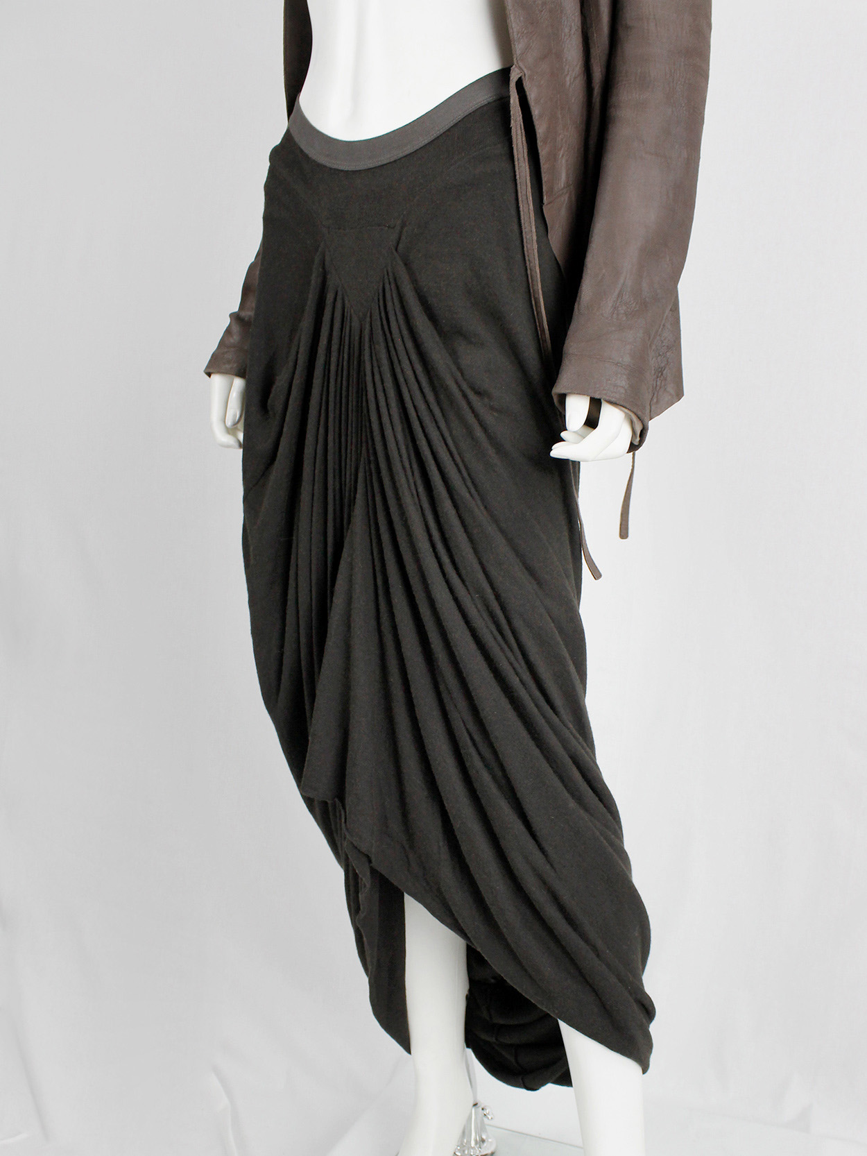 Rick Owens lilies brown skirt with pleated front and back cowl drape ...