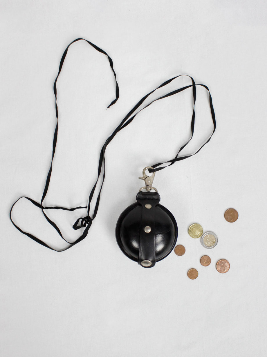 Ann Demeulemeester black large leather coin pouch on a necklace 2000 (12)