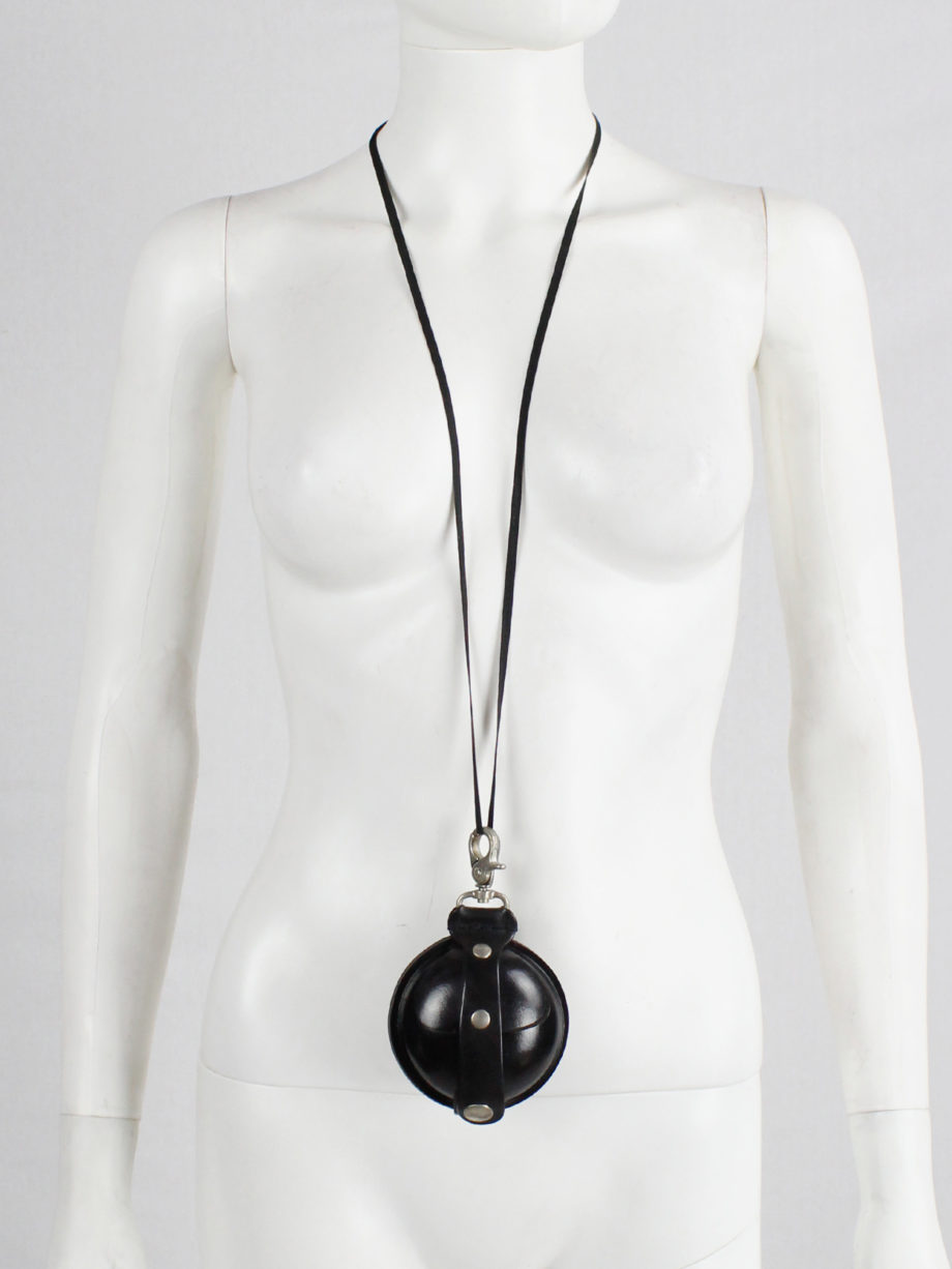 Ann Demeulemeester black large leather coin pouch on a necklace — 2000 (2)