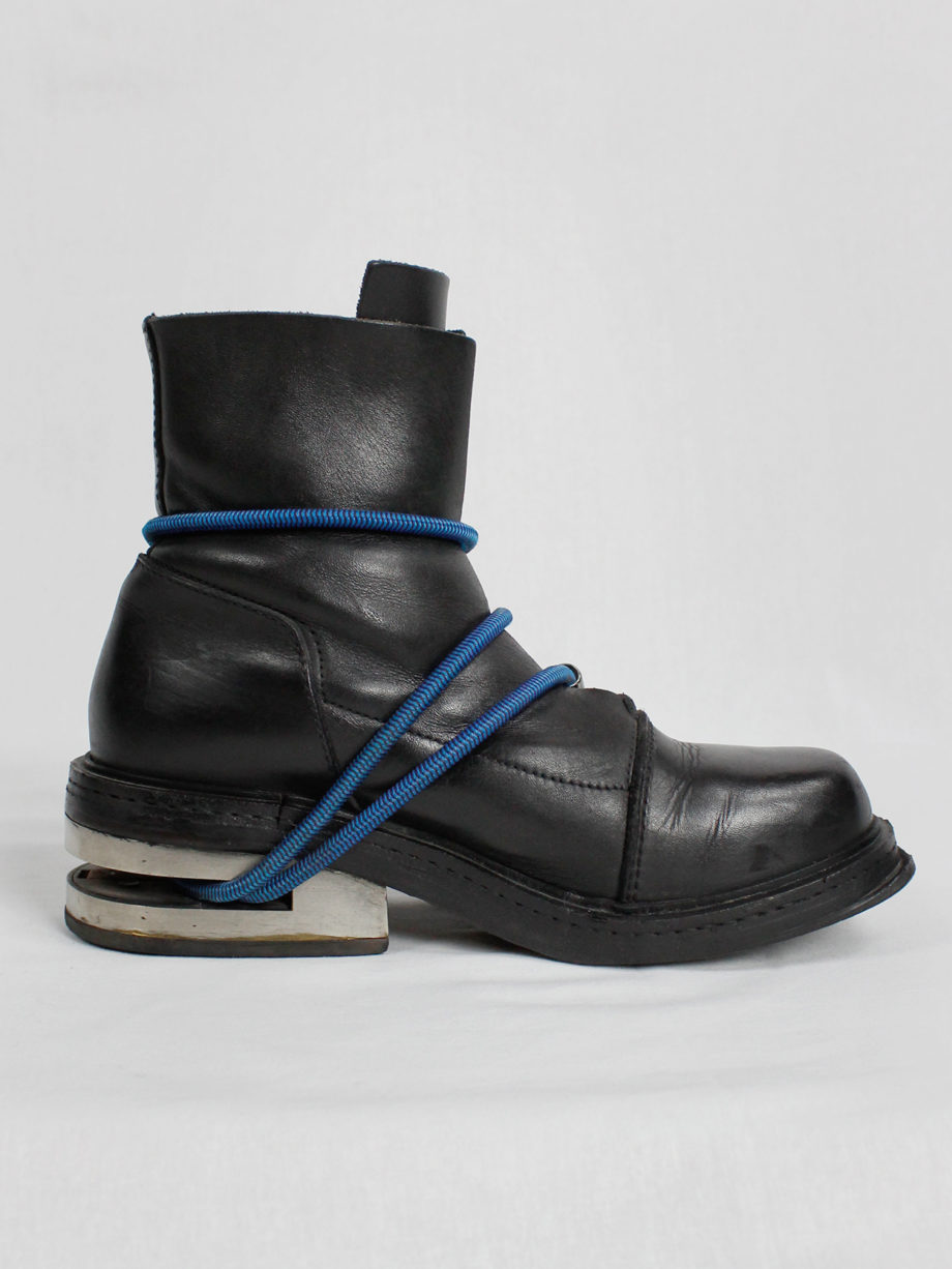 Dirk Bikkembergs black mountaineering boots with metal heel and blue elastic fall 1996 (22)