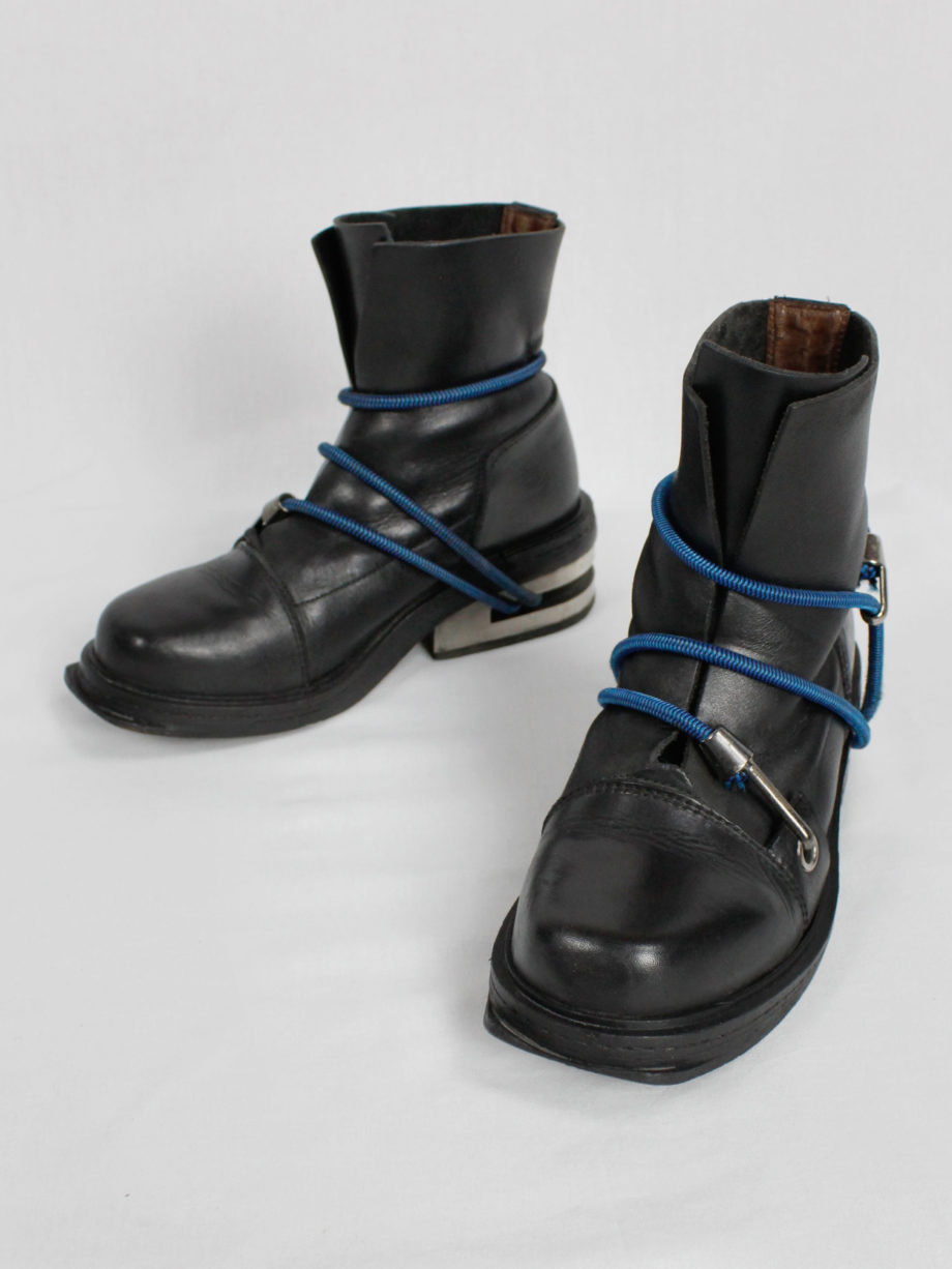 Dirk Bikkembergs black mountaineering boots with metal heel and blue elastic fall 1996 (3)