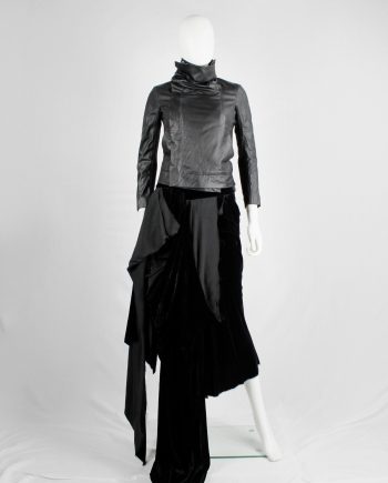 Rick Owens black leather classic biker jacket with standing neckline and cropped sleeves