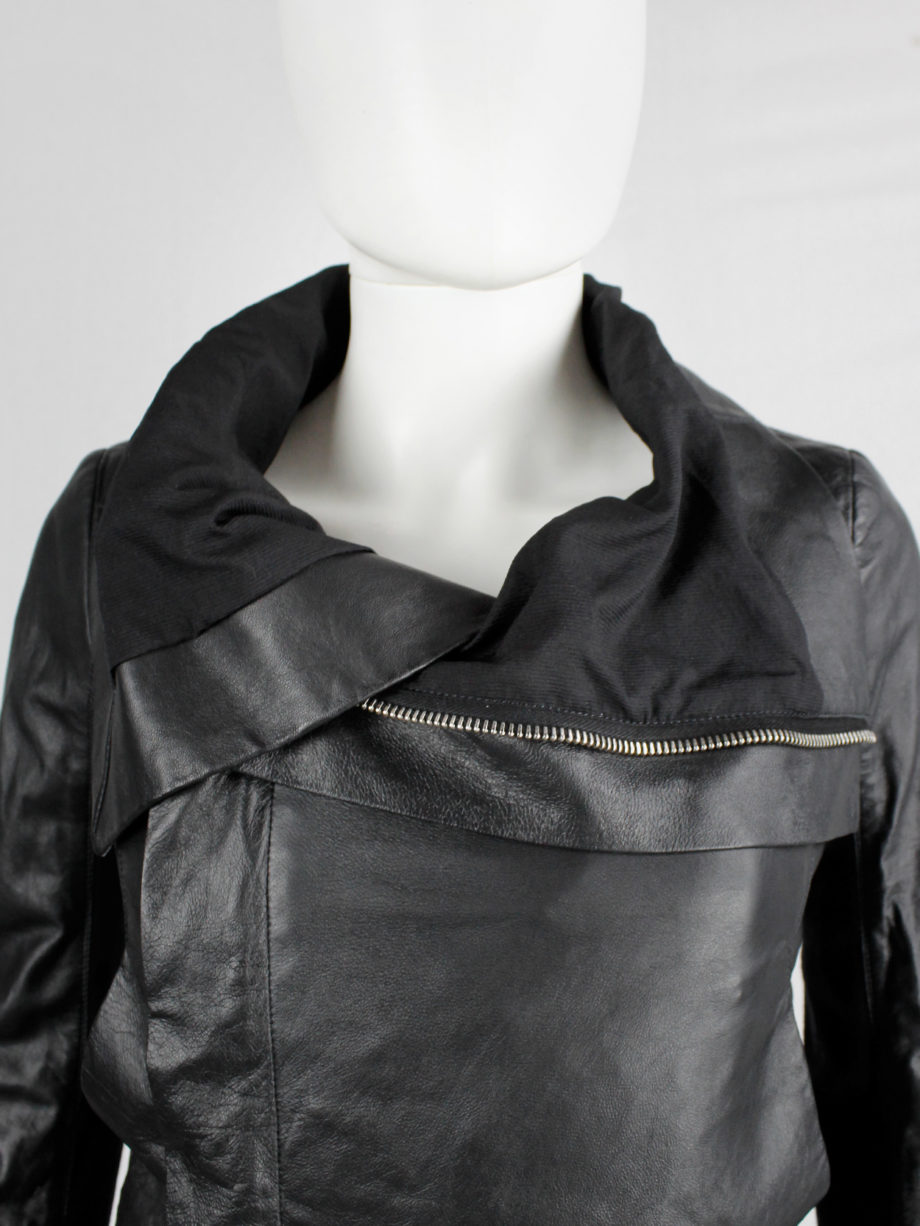 Rick Owens black leather classic biker jacket with standing neckline and cropped sleeve (20)