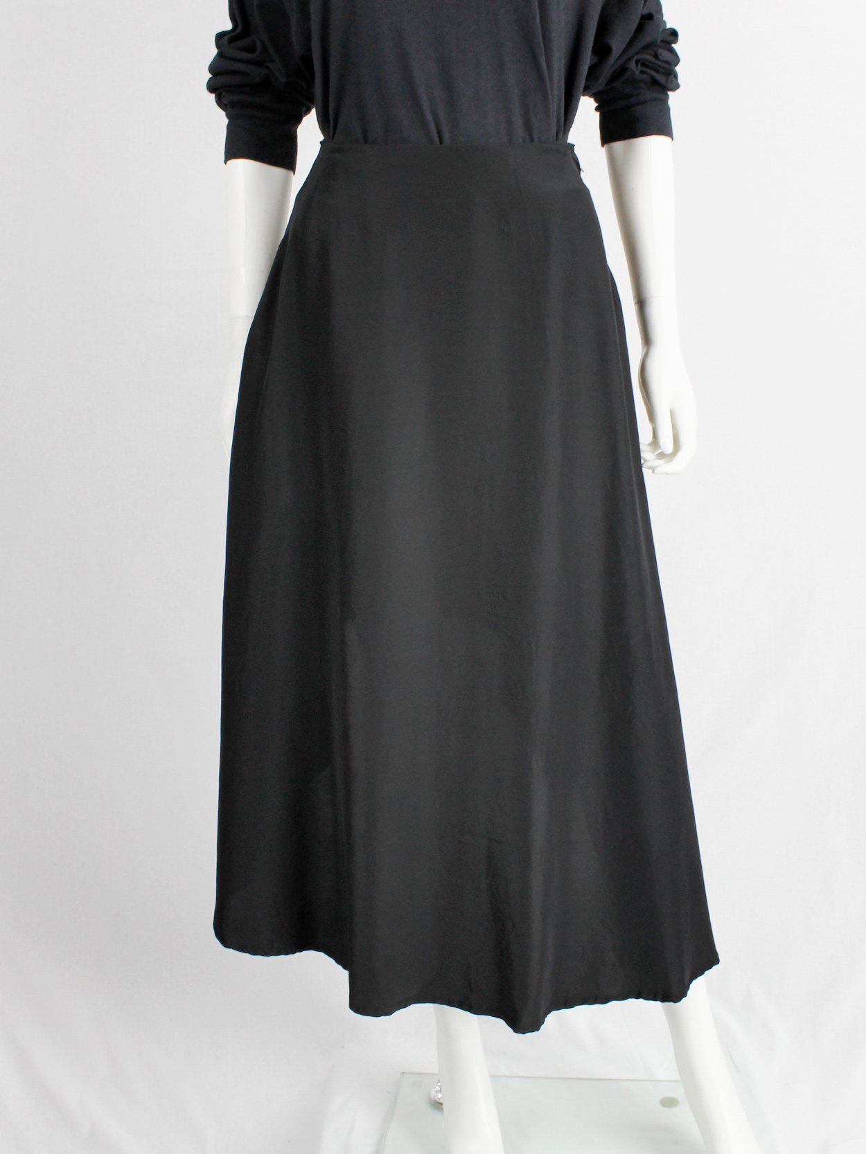 Y's Yohji Yamamoto black asymmetric circle skirt with backwards high ...